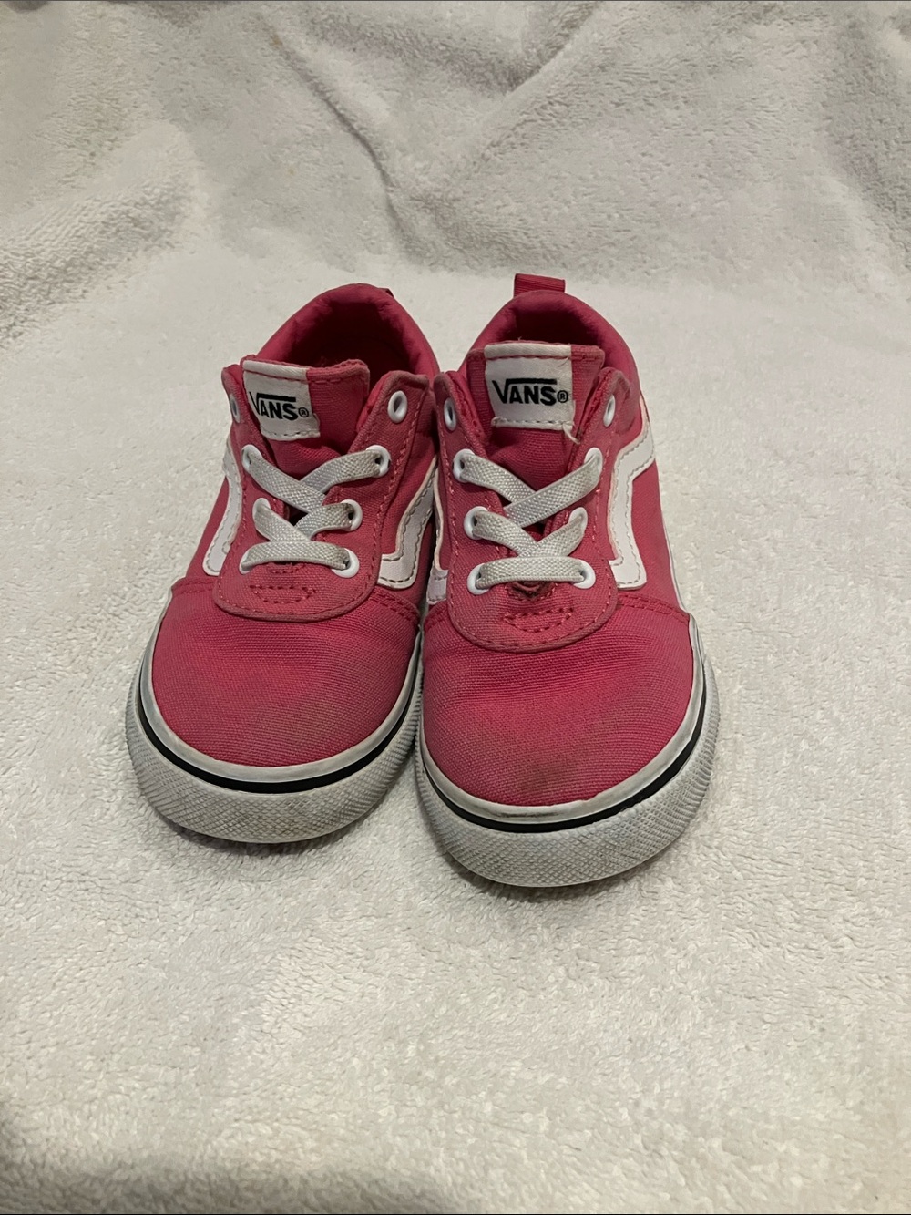 Vans Kids Hot Pink Canvas Lace-Up Sneakers